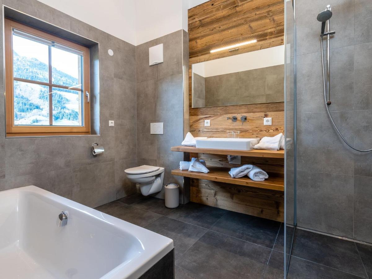Luxury Chalet In Bad Hofgastein With Sauna Exteriör bild